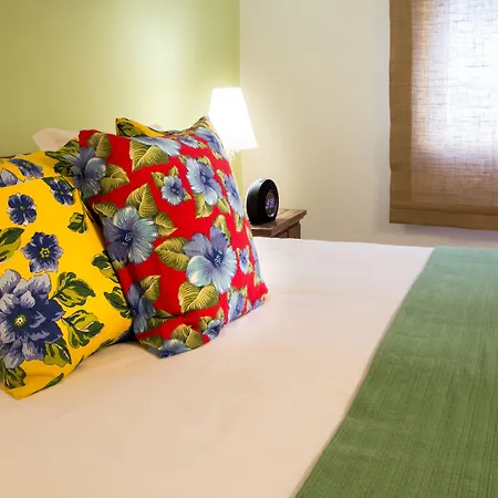 Πανσιόν Miragaia House 4*