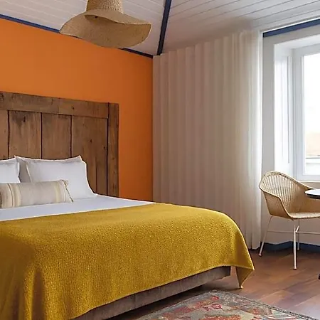 Miragaia House 4*