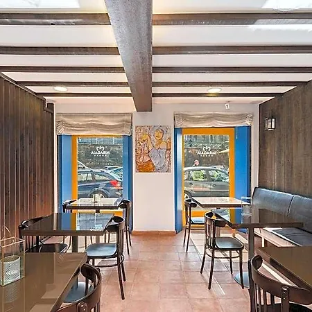 Affittacamere Miragaia House
