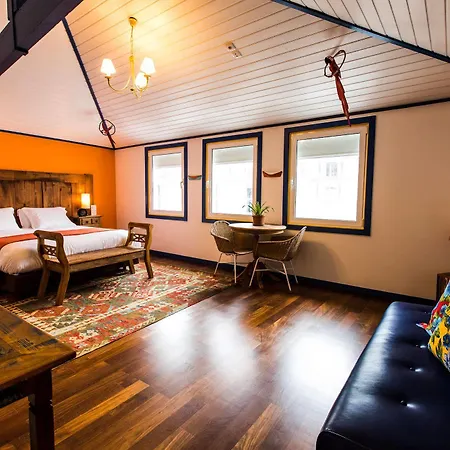 Miragaia House 4* Oporto