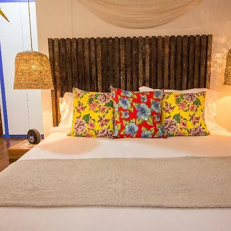 Miragaia House بيت ضيافة