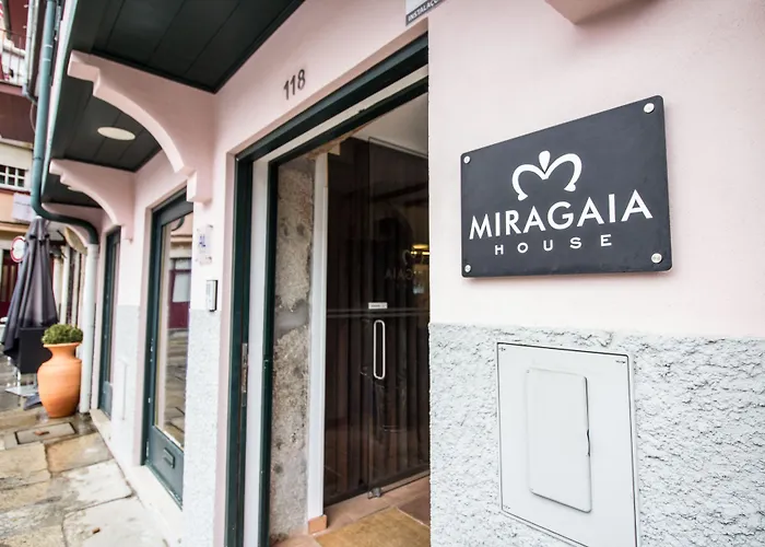 Miragaia House بيت ضيافة بورتو