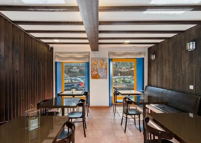 Miragaia House בית הארחה 4*