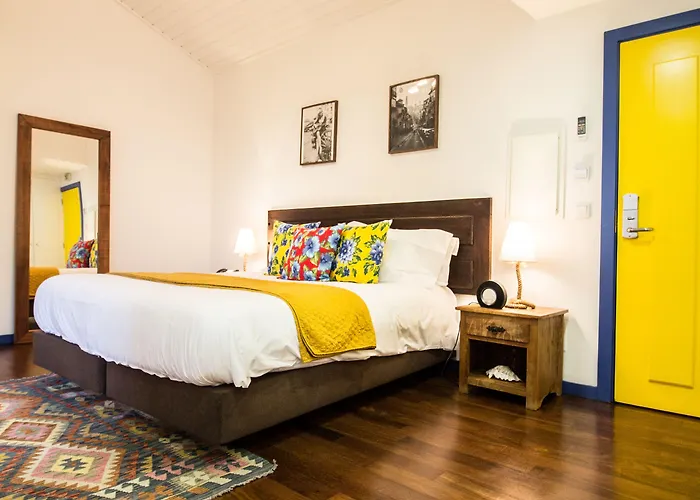 Pensión Miragaia House